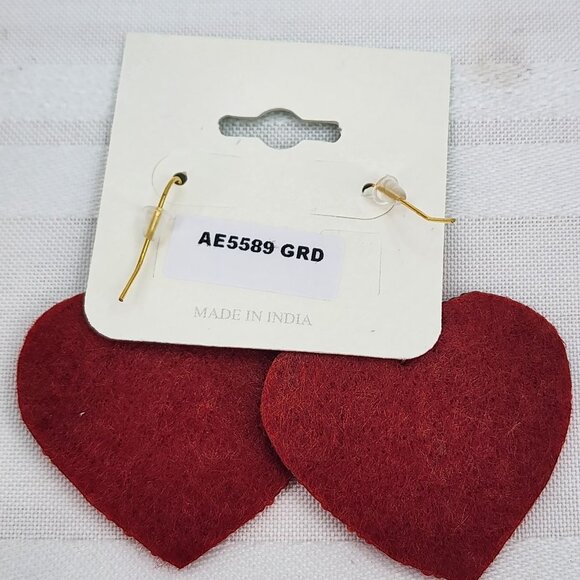 ICON Red Heart Valentine Shaped Seed Bead Statement Earrings NWT - Picture 4 of 5